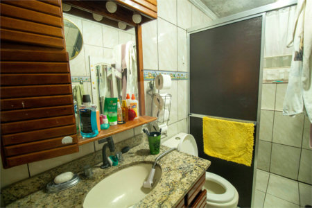 Casa à venda com 3 quartos, sendo 1 suíte, em Vila Junqueira, São Roque, SP