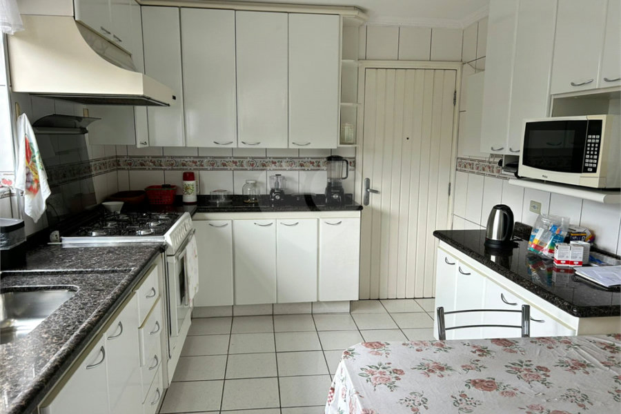 Apartamento à venda com 3 quartos, sendo 1 suíte, em Tremembé, São Paulo, SP