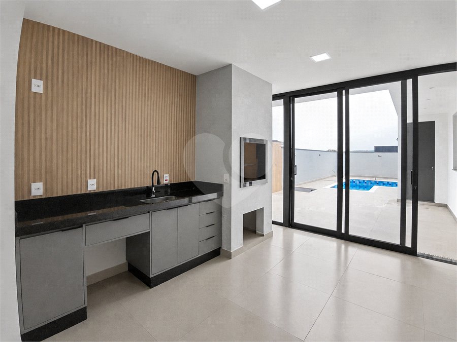 Casa à venda com 3 suítes no condomínio Renaissance, Sorocaba - SP