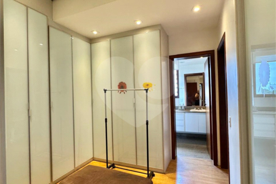 Apartamento à venda com 4 suítes em Morumbi, São Paulo, SP