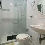 Apartamento com 4 dormitórios, 180 m² - venda por R$ 1.270.000,00 ou aluguel por R$ 8.350,00/mês - Enseada - Guarujá/SP