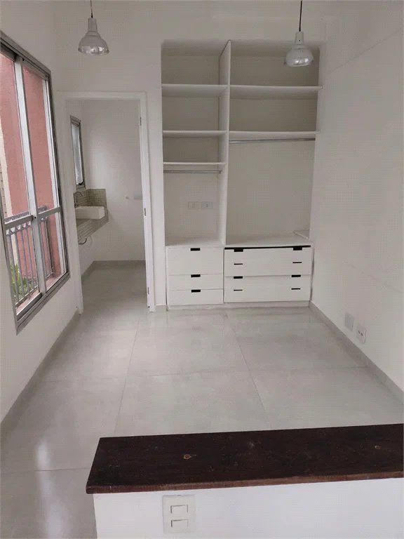 Apartamento à venda com 2 quartos, sendo 1 suíte, em Vila Andrade, São Paulo, SP