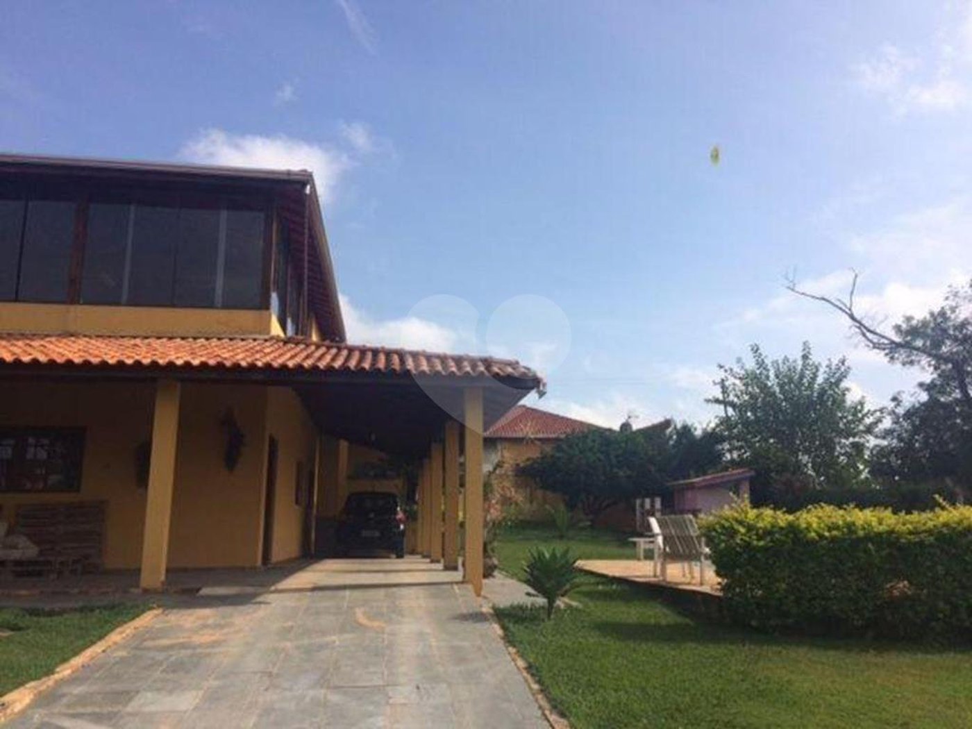 Casa à venda com 6 quartos, sendo 4 suítes, no condomínio Cond Riacho Fundo, Araçoiaba da Serra - SP