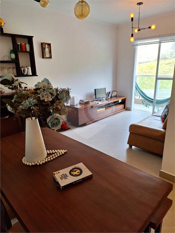 Apartamento à venda com 3 quartos, sendo 1 suíte, em Pinheirinho, Vinhedo, SP