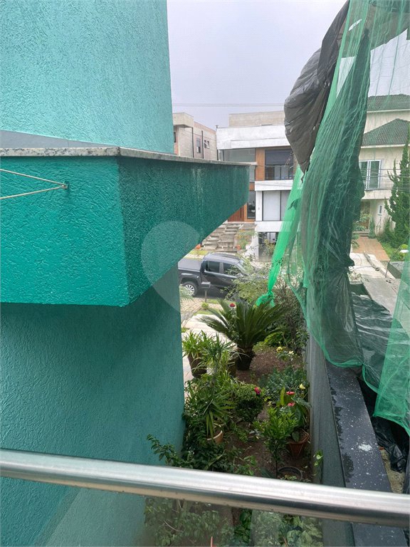 Casa à venda com 1 quarto, sendo 3 suítes, no condomínio Aruã Brisas I, Mogi das Cruzes - SP