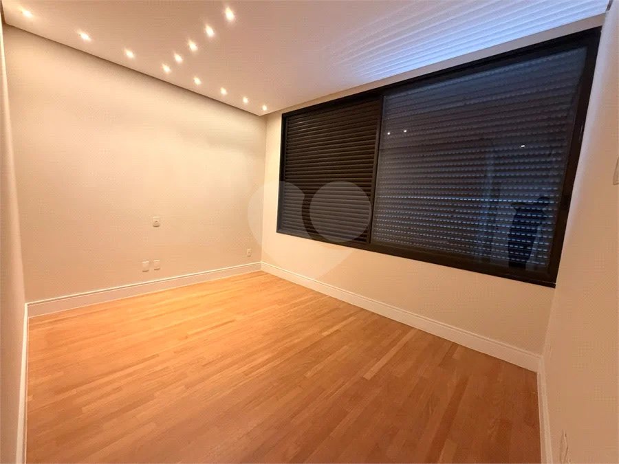 CASA À VENDA CONDOMINIO PORTAL BRAGANÇA | 4 SUÍTES | PISCINA