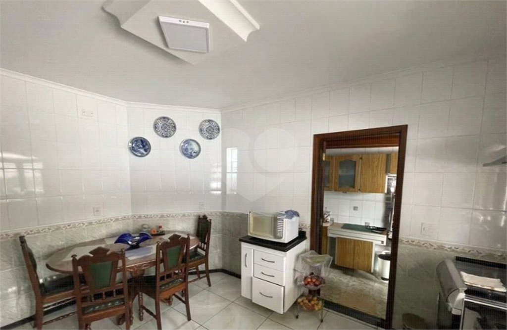 Sobrado à venda com 4 quartos, sendo 2 suítes, em Vila Maria Alta, São Paulo, SP