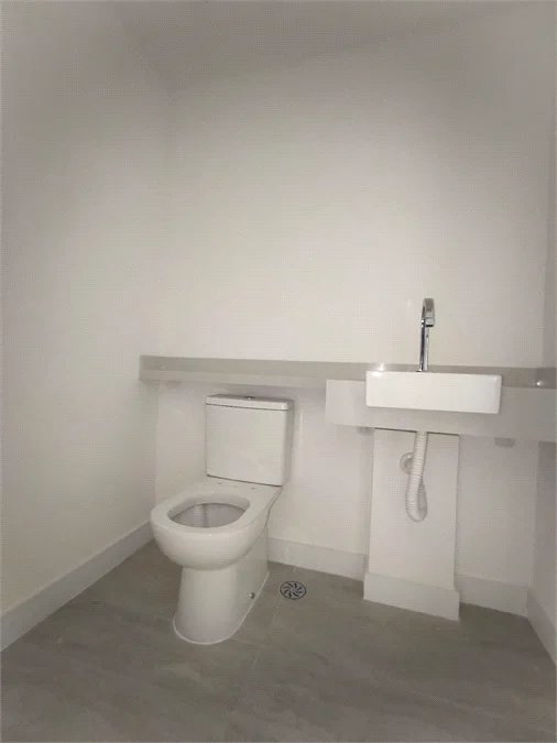 Apartamento à venda ou para alugar com 3 suítes em Água Branca, São Paulo, SP