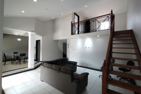 Casa à venda com 2 suítes em Vila Oliveira, Itapetininga, SP