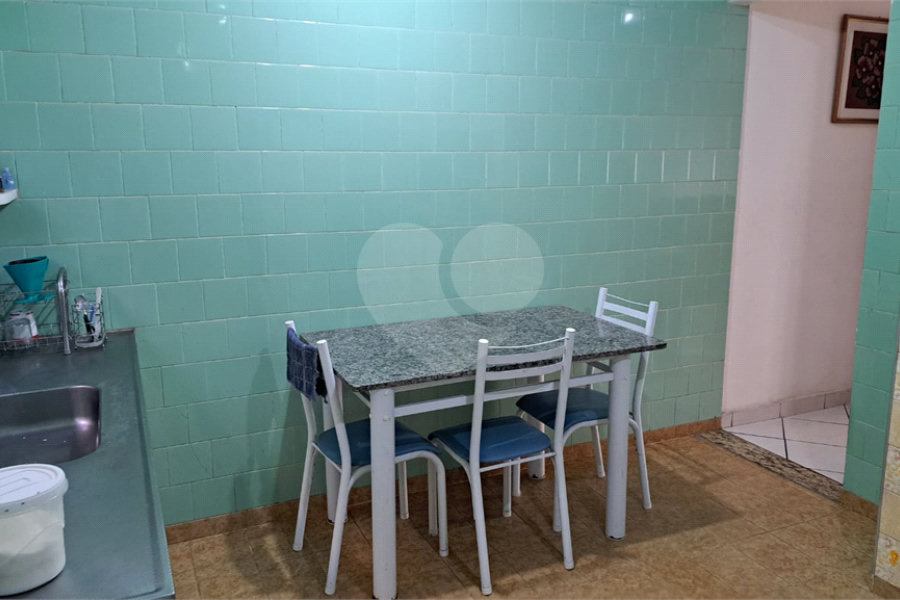 Casa à venda com 3 quartos em Vila Guarani, São Paulo, SP