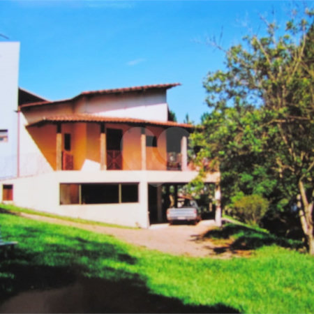 Sítio à venda com 3 quartos, sendo 1 suíte,  em Caputera, Mogi das Cruzes, SP