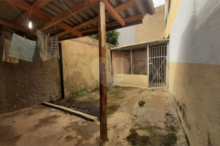 Casa à venda com 3 quartos em Vila Bertioga, São Paulo, SP
