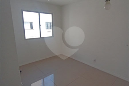 Apartamento para alugar com 2 quartos em Campo Grande, Rio de Janeiro, RJ