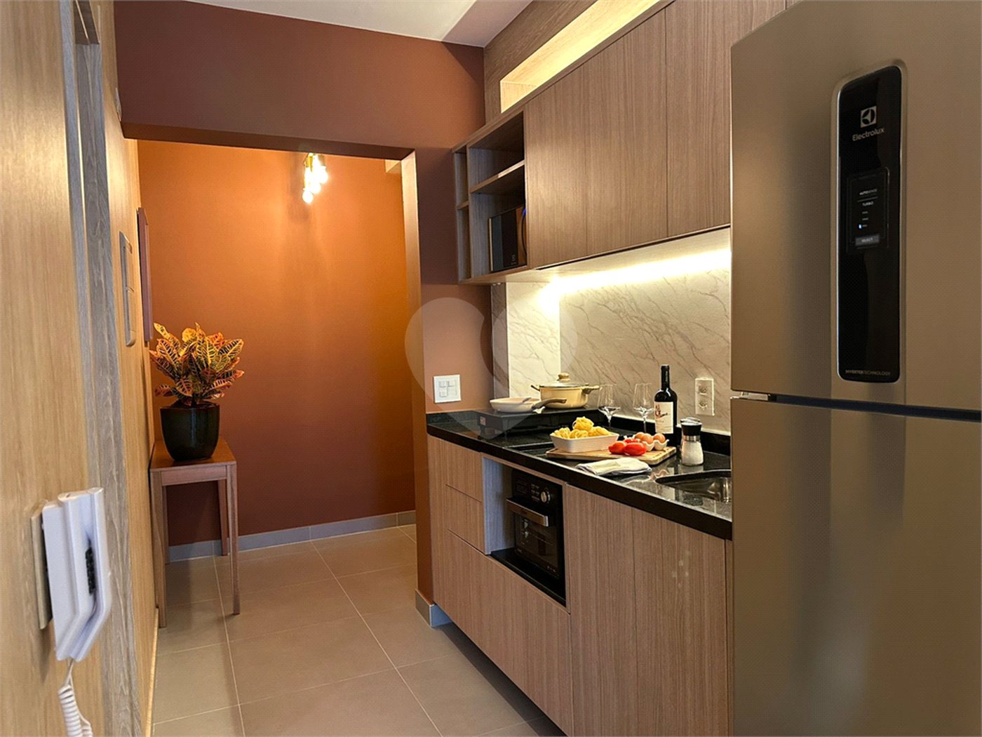 Apartamento à venda ou para alugar com 1 suíte em Pinheiros, São Paulo, SP
