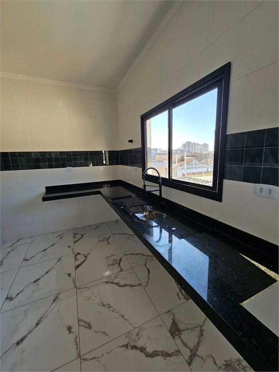 Casa à venda com 3 quartos, sendo 1 suíte, em Maracanã, Praia Grande, SP