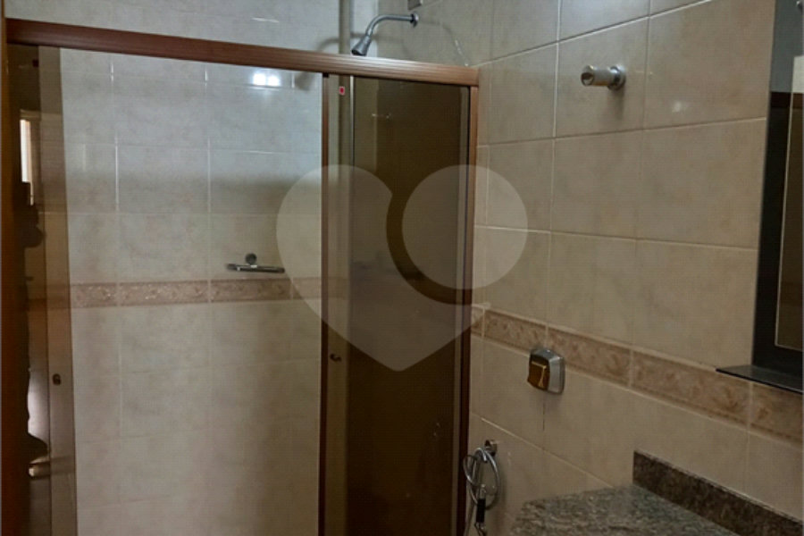 Sobrado à venda com 5 quartos, sendo 2 suítes,  em Tremembé, São Paulo, SP