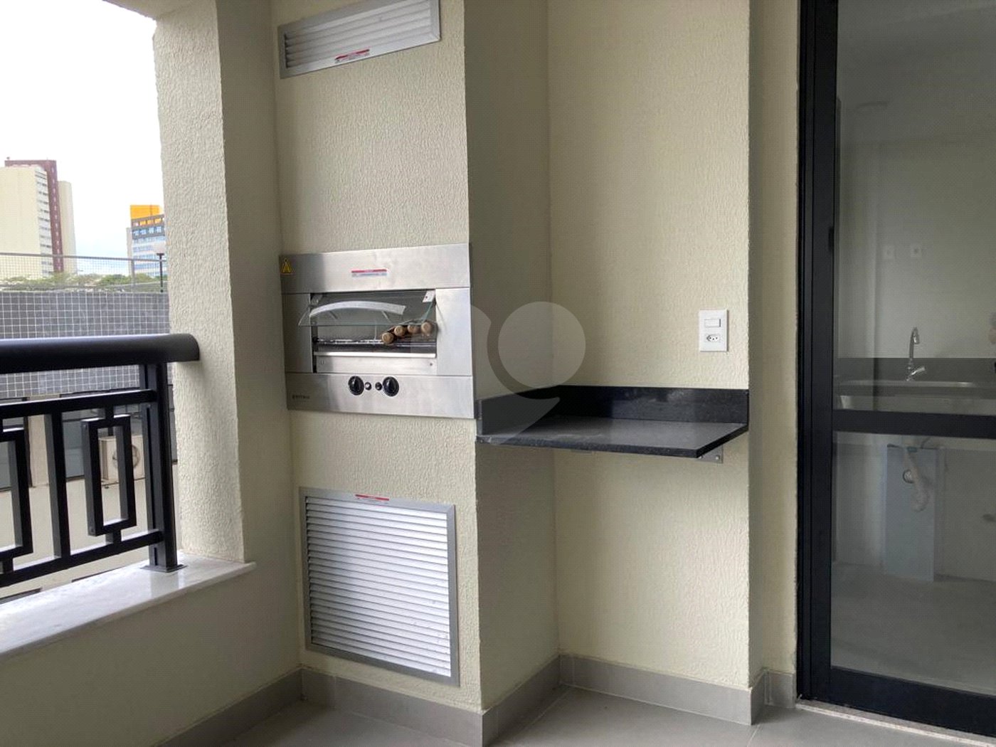 Apartamento à venda com 1 quarto em Parque Independencia, São José dos Campos, SP