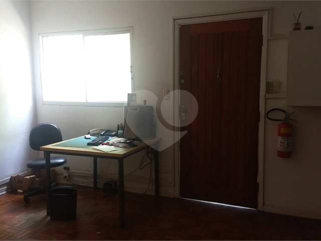 Sobrado à venda com 3 quartos, sendo 1 suíte,  em Alto da Boa Vista, São Paulo, SP
