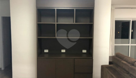 Apartamento à venda com 3 quartos, sendo 1 suíte, em Vila Santa Catarina, São Paulo, SP