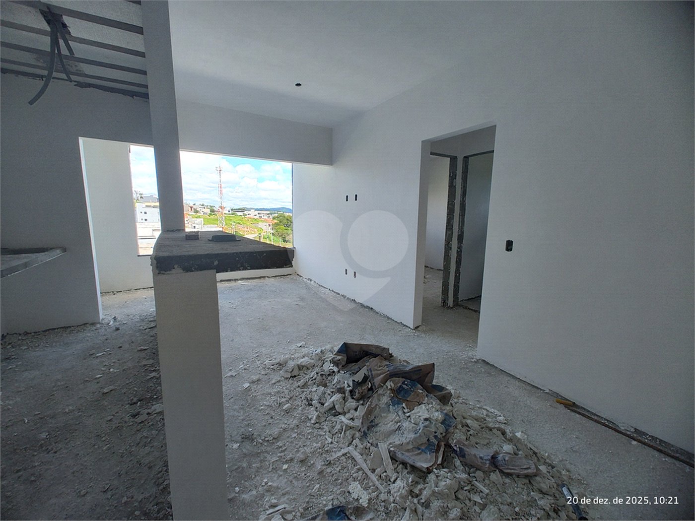 Casa à venda com 2 quartos no condomínio Residencial Sonhar Bella, Atibaia - SP