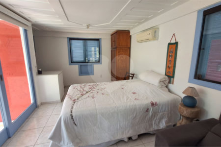 Casa à venda ou para alugar com 3 suítes em Marina, Armação dos Búzios, RJ