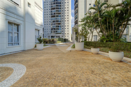 Cobertura à venda com 4 quartos, sendo 1 suíte, em Jardim Marajoara, São Paulo, SP