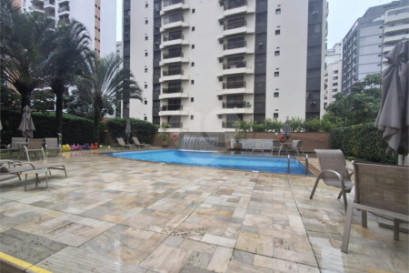 Apartamento à venda ou para alugar com 1 quarto em Cerqueira César, São Paulo, SP
