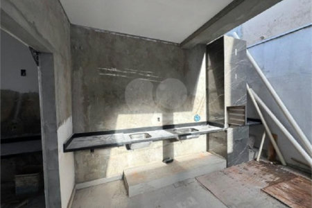 Casa à venda com 3 quartos, sendo 1 suíte,  no condomínio Residencial Marina, Itapetininga - SP