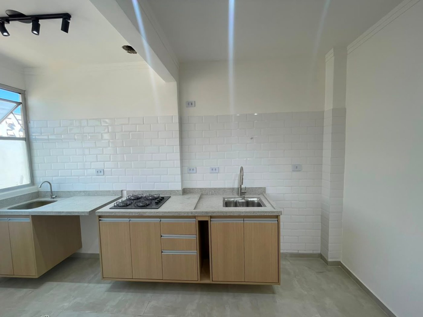 Apartamento com 1 dormitório à venda, 60 m² por R$ 615.000,00 - Embaré - Santos/SP