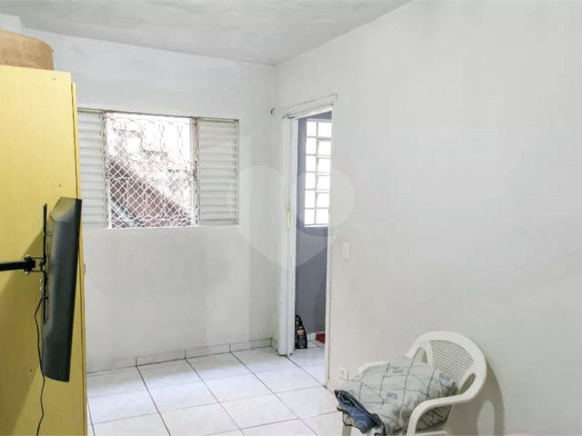 Casa Térrea à venda com 4 quartos, sendo 1 suíte,  em Tucuruvi, São Paulo, SP