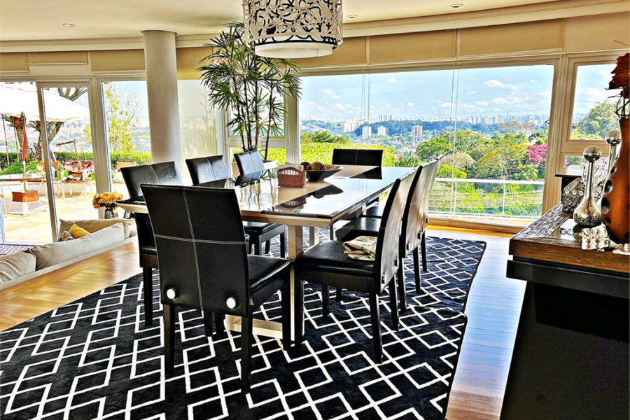 Casa à venda com 4 suítes no condomínio Residencial Jd. Ibiratiba, São Paulo - SP