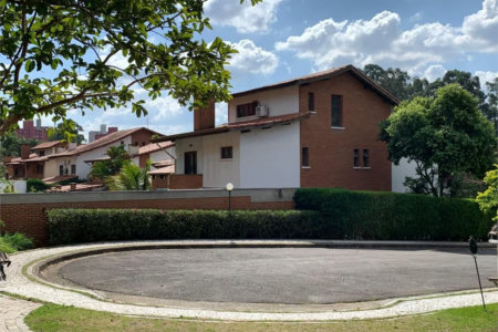 Casa à venda com 4 quartos, sendo 2 suítes, no condomínio Ype Branco 2, São Paulo - SP