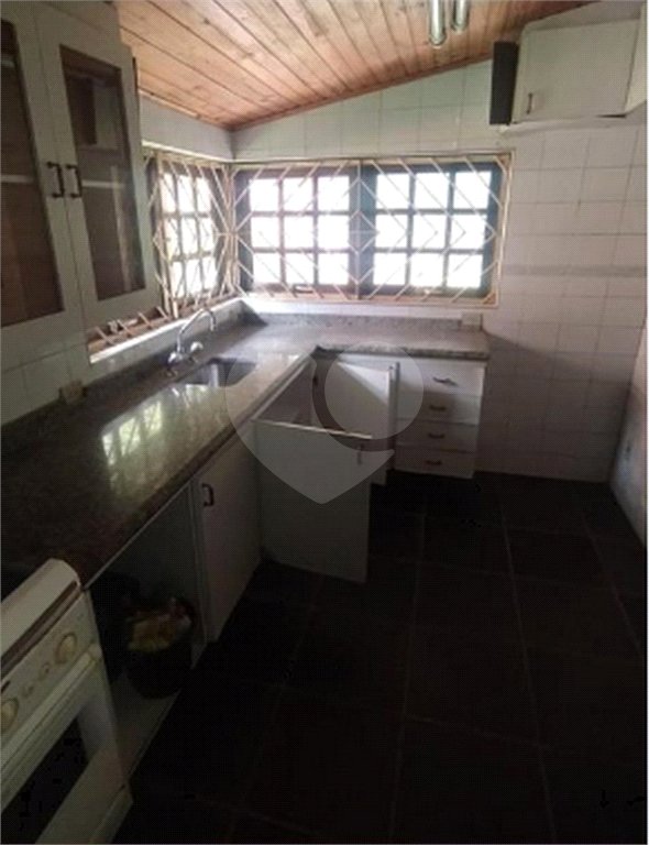 Casa à venda com 5 quartos, sendo 1 suíte, em Mantiqueira, Mairiporã, SP