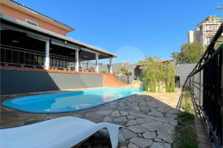 Casa à venda ou para alugar com 4 suítes em Jardim Cuiabá, Cuiabá, MT