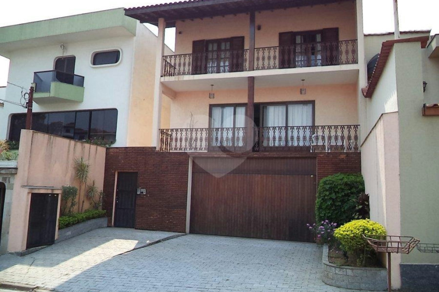 Sobrado à venda com 3 quartos, sendo 2 suítes, em Jardim Franca, São Paulo, SP