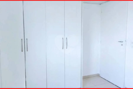 Apartamento à venda com 3 quartos, sendo 1 suíte, em Bosque da Saúde, São Paulo, SP