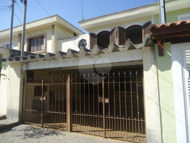 Sobrado à venda com 3 suítes em Santana, São Paulo, SP