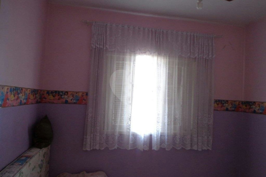 Sobrado à venda com 3 quartos, sendo 1 suíte, em Vila Nova Cachoeirinha, São Paulo, SP