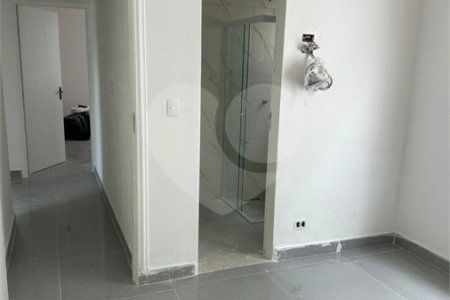 Terreno para alugar com 3 suítes no condomínio Residencial Veneza, Mogi das Cruzes - SP