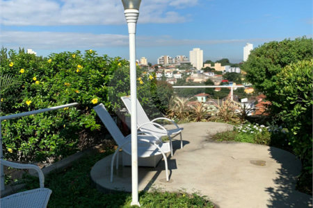 Casa à venda com 4 quartos, sendo 2 suítes,  em Vila Romana, São Paulo, SP