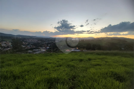 Terreno à venda no condomínio Paraíso da Montanha, Piracaia - SP