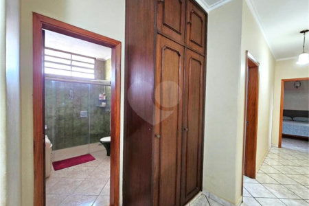 Casa Térrea à venda com 6 quartos, sendo 4 suítes, em Jardim Maria Goretti, Ribeirão Preto, SP