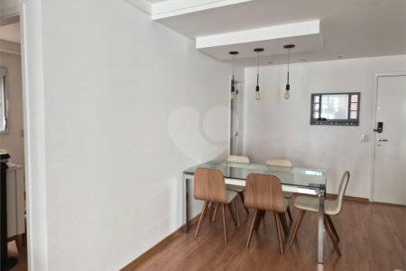 Apartamento à venda com 2 quartos, sendo 1 suíte, em Pinheiros, São Paulo, SP