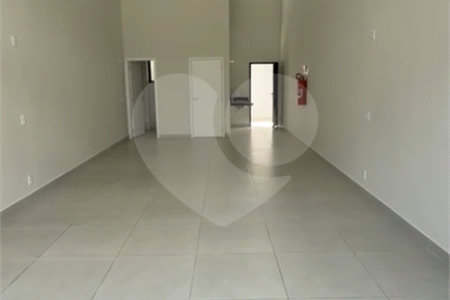 Salão Comercial para alugar em Atibaia Jardim, Atibaia, SP