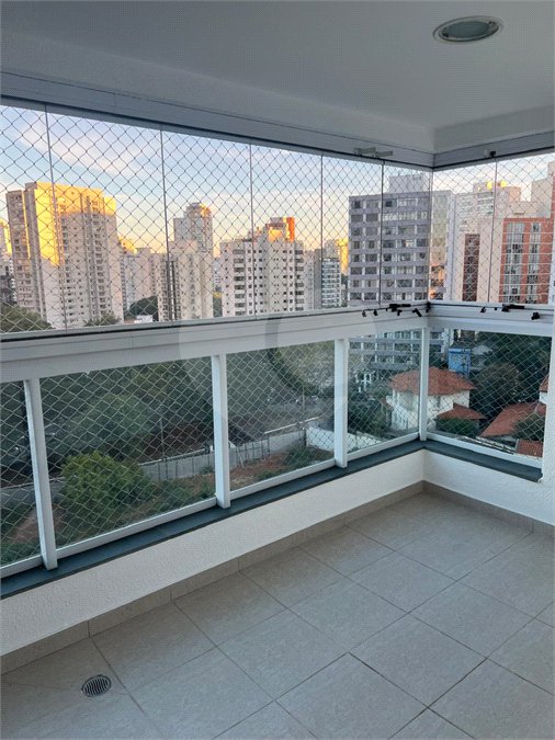 Apartamento à venda com 4 quartos, sendo 1 suíte, em Vila Mariana, São Paulo, SP