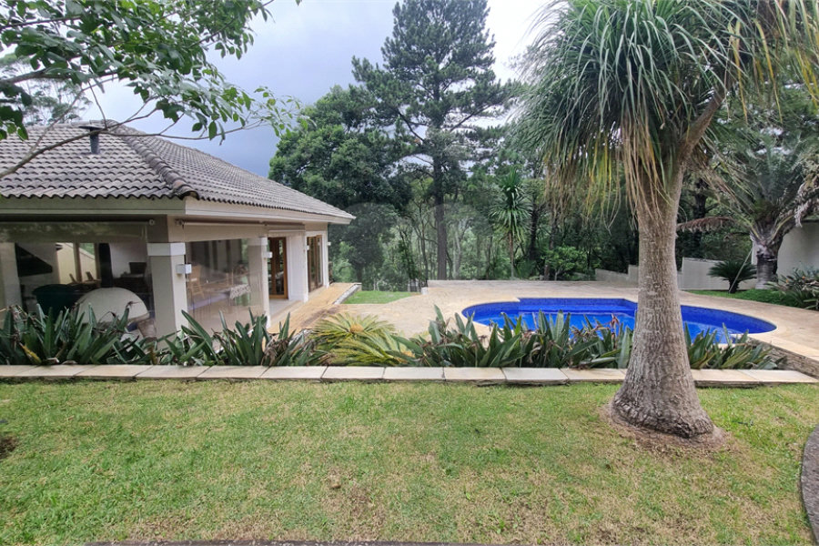 Casa à venda ou para alugar com 5 suítes em Serra da Cantareira, Mairiporã, SP