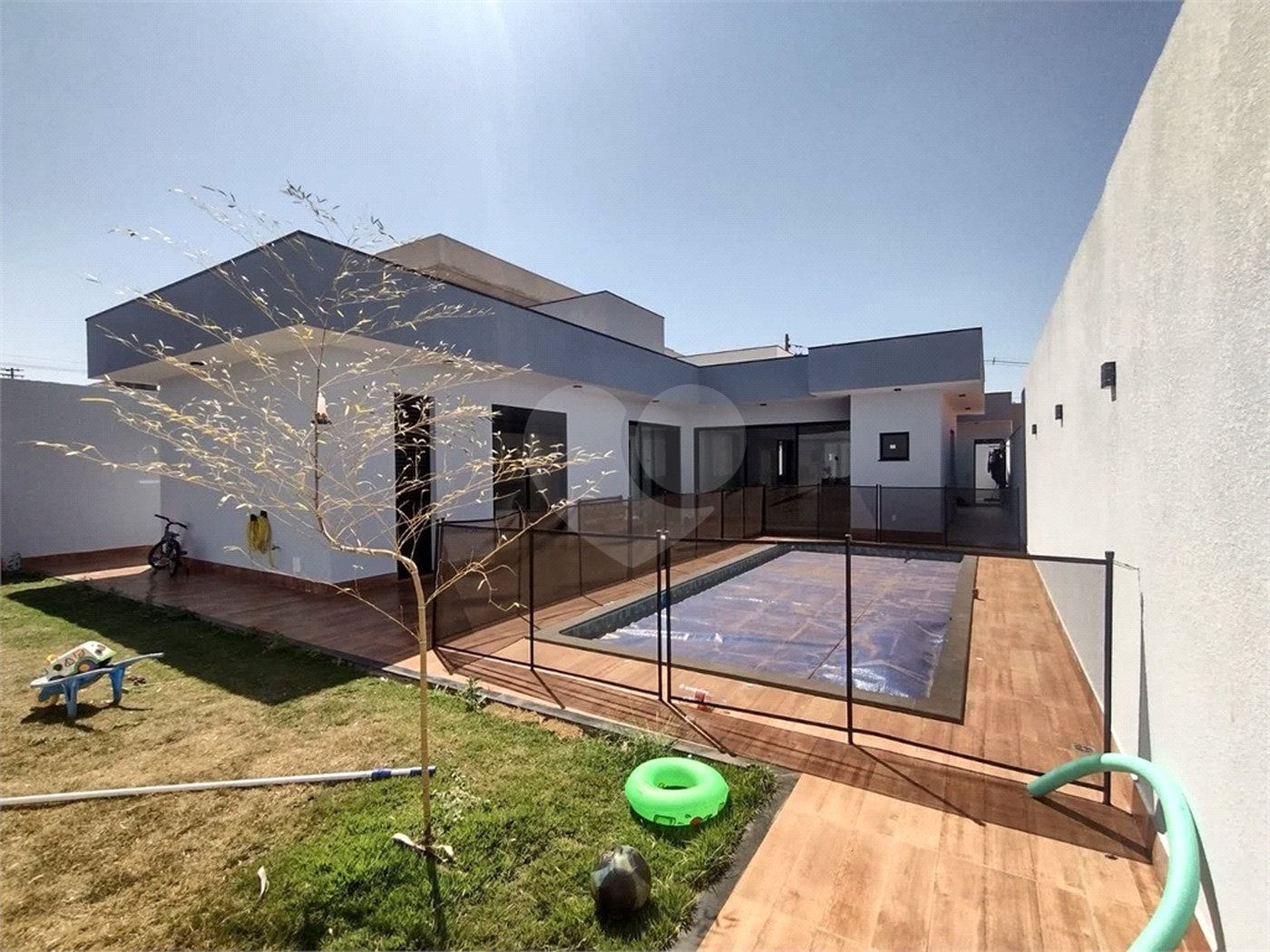 Casa à venda com 3 suítes em Parque Bom Retiro, Paulínia, SP