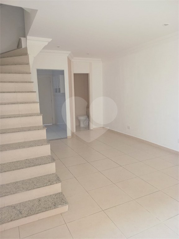 Casa à venda com 2 suítes no condomínio Villa Dell Victor, São Paulo - SP