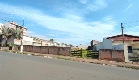 Terreno à venda em Vila São José, Itapetininga, SP