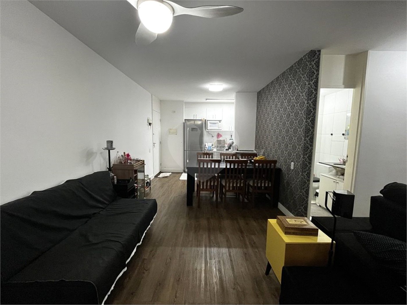 Apartamento à venda com 2 quartos, sendo 1 suíte,  em Vila Praia, São Paulo, SP